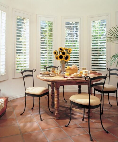shutterlux-bay-window-shutters-custom-fit-pvc-wood-vinyl-toronto-oakville-markham-hamilton-stcatharines-scarborough